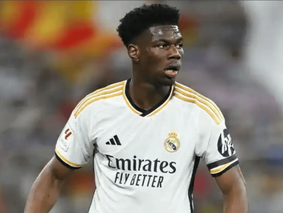 7000万英镑签卡塞米罗接班人，曼联瞄准楚阿梅尼，皇马想续约得加薪